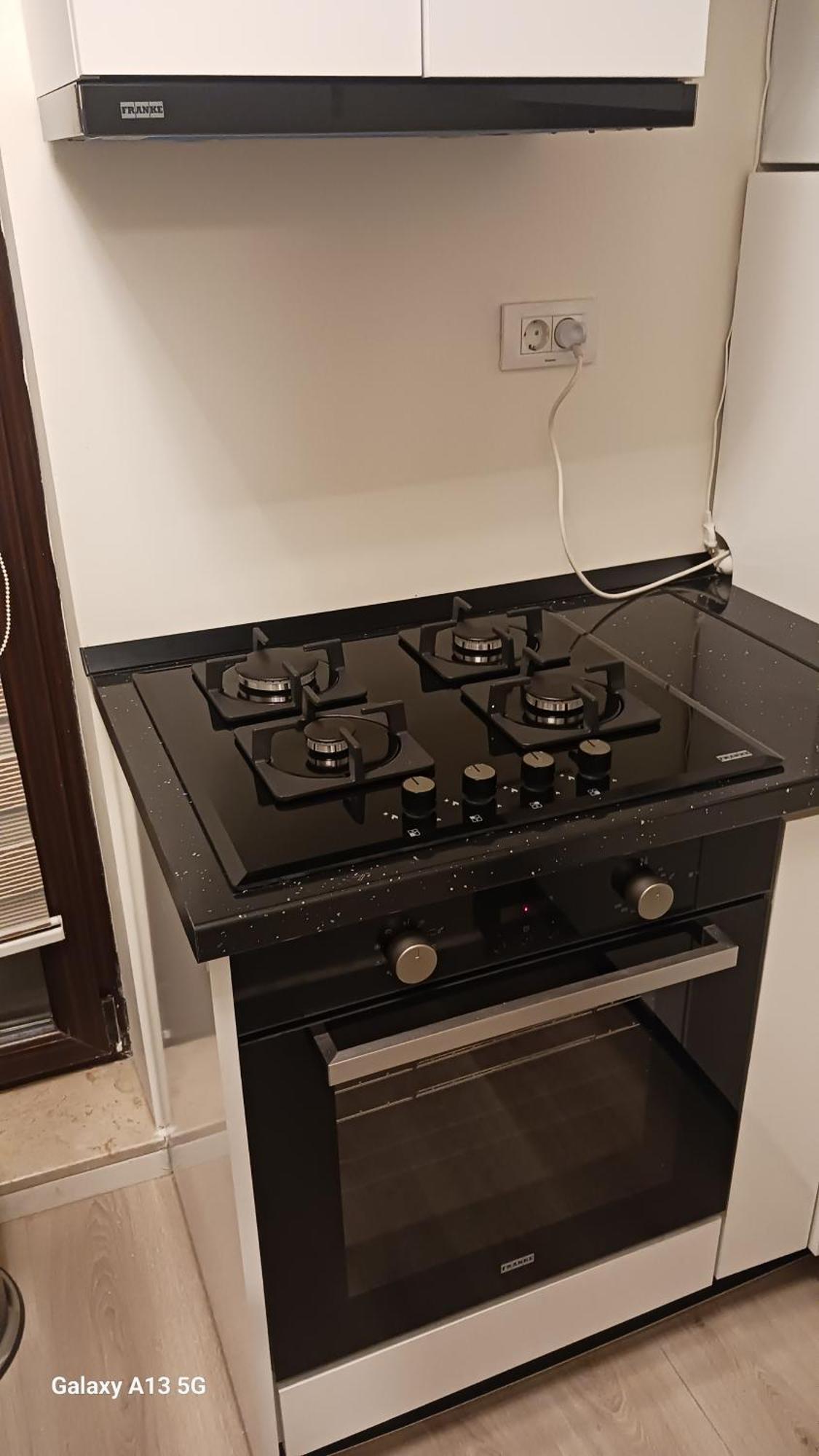 Apartmán Trio Maria Otopeni Exteriér fotografie