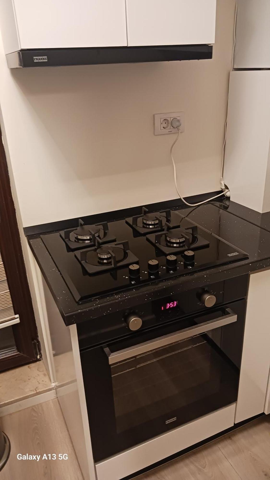 Apartmán Trio Maria Otopeni Exteriér fotografie